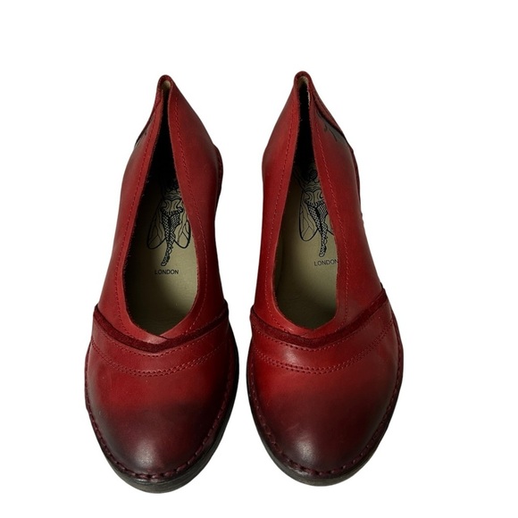 Fly London Womens Red Leather Wedge Pumps Heels Size US 7.5 EU 38 - Picture 2 of 11